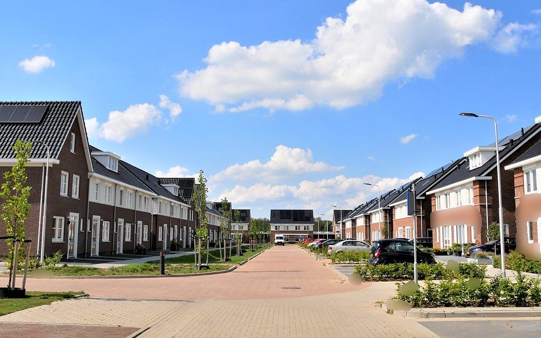 Straatbeeld van een afgerond woningbouwproject